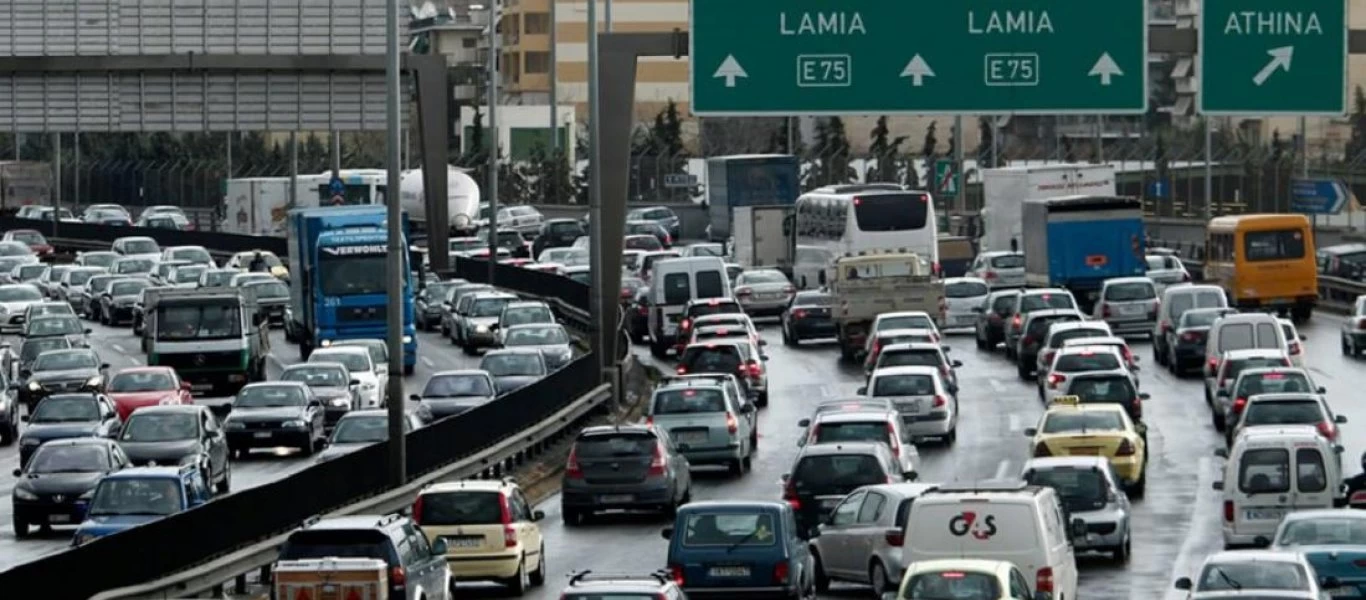 Καθυστερήσεις στους δρόμους της Αθήνας - Που εντοπίζεται μποτιλιάρισμα